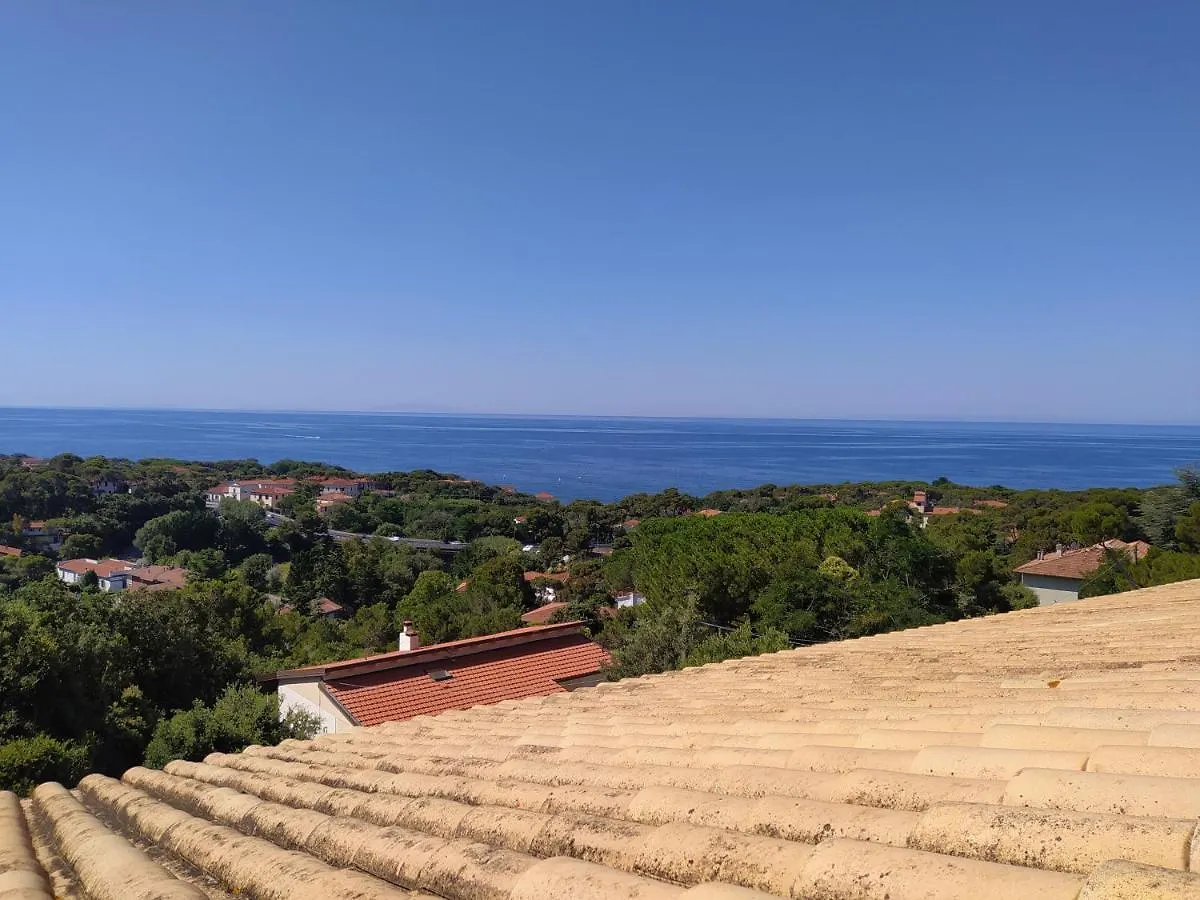Villa Tra mare e bosco nella splendida Quercianella